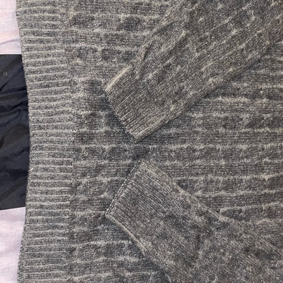 Mens Jos A Bank Sweater - Picture 3 of 3